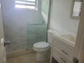 238 SW 6th St in Dania Beach, FL - Building Photo - Building Photo