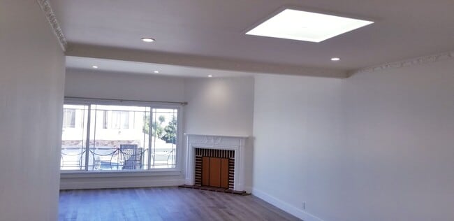 219 Bright St in San Francisco, CA - Building Photo - Building Photo