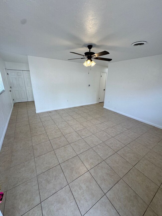 1702 NE 71st St in Ocala, FL - Building Photo - Building Photo