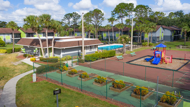 Sun Bay Apartments in Winter Park, FL - Building Photo - Building Photo