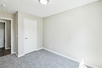 The Everly Apartments in Johnson City, TN - Foto de edificio - Building Photo