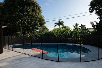 1820 SW 36th Ave in Fort Lauderdale, FL - Building Photo - Building Photo