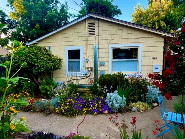844 Taber Ave in Yuba City, CA - Building Photo - Building Photo
