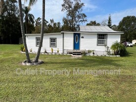 34 S Dean Rd in Orlando, FL - Building Photo