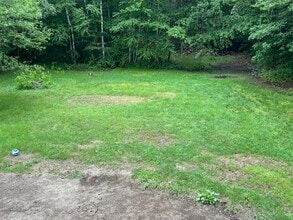 160 Little Mill Rd in Sandown, NH - Building Photo - Building Photo