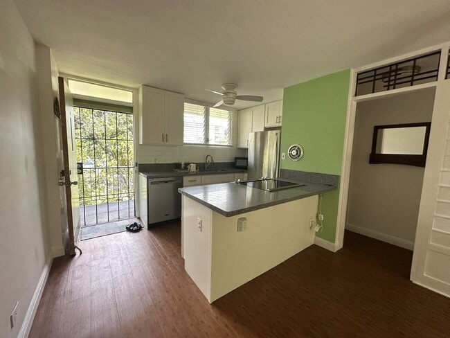 property at 1505 Kewalo St