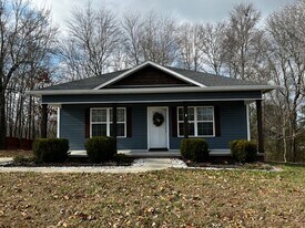 3430 Crawford Dr SE in Cleveland, TN - Building Photo