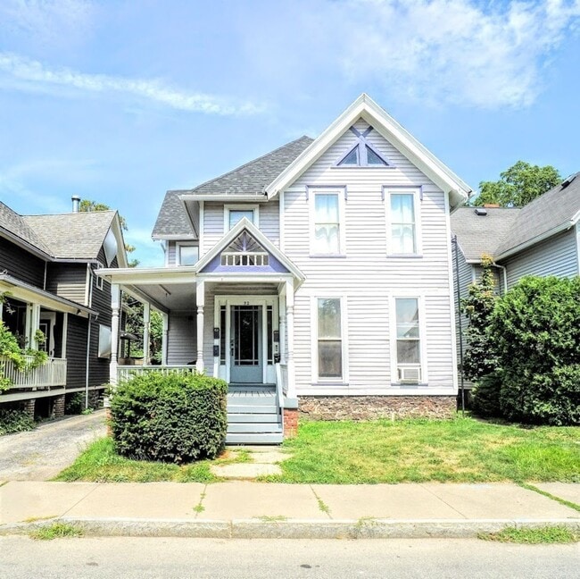 property at 32 Tracy St