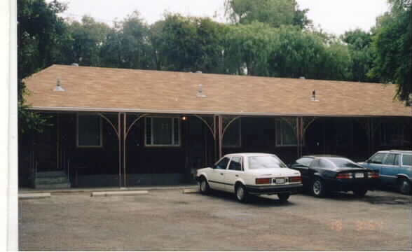 494-500 Burnham Rd in Oak View, CA - Building Photo - Building Photo