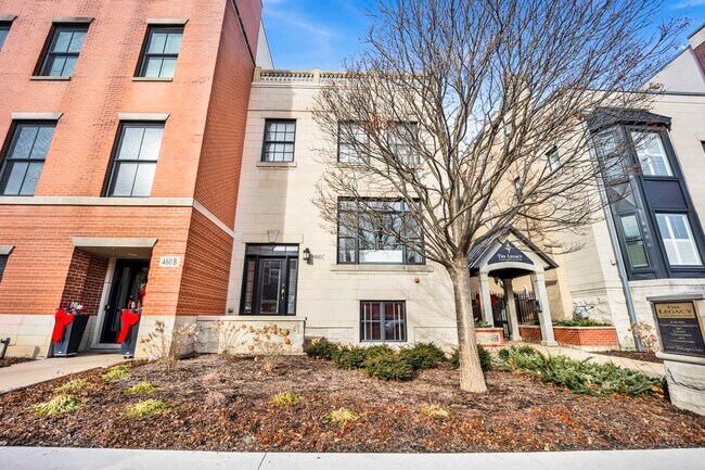 460 Pennsylvania Ave in Glen Ellyn, IL - Building Photo - Building Photo