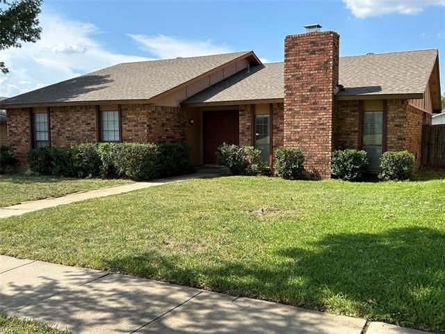 5208 Reed Dr in The Colony, TX - Building Photo