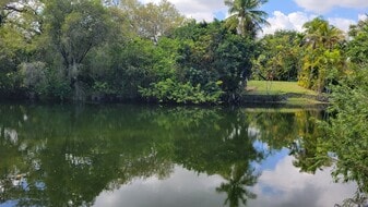 4500 SW 62nd Ave, Unit CORAL LAKE in Miami, FL - Building Photo