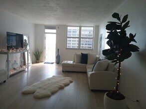 4250 Galt Ocean Dr, Unit 8S in Fort Lauderdale, FL - Building Photo - Building Photo