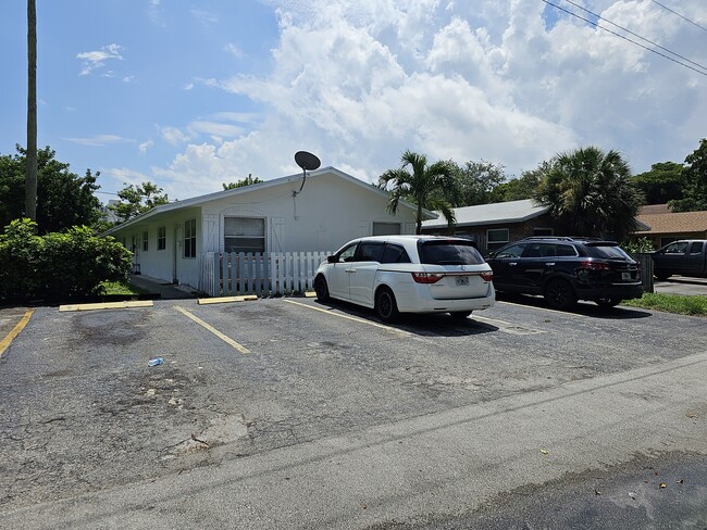 500 SW 2nd St in Pompano Beach, FL - Building Photo - Building Photo