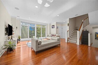 148 Reizenstein Way in Pittsburgh, PA - Building Photo - Building Photo