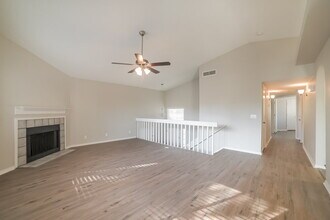 8925 W Virginia Ave in Phoenix, AZ - Building Photo - Building Photo