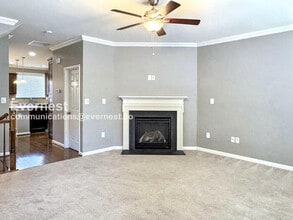 8134 Villaggio Dr in Glen Burnie, MD - Foto de edificio - Building Photo