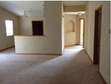 1712 Clover Dr in Junction City, KS - Building Photo - Building Photo
