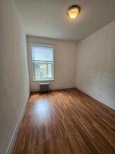 2606 W Argyle St, Unit 2 in Chicago, IL - Foto de edificio - Building Photo