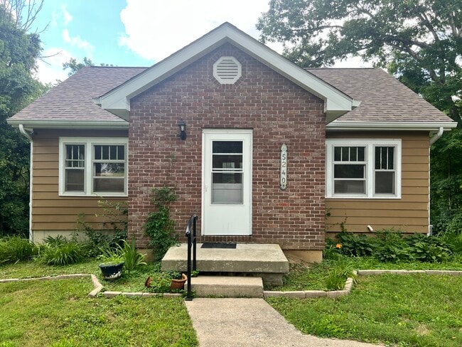 5240 State Rd 46