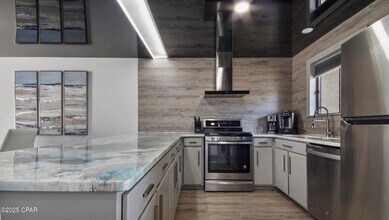 131 Kimberly Dr in Panama City Beach, FL - Building Photo - Building Photo