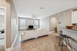 6200 Albany Sleigh Dr in Del Valle, TX - Building Photo - Building Photo