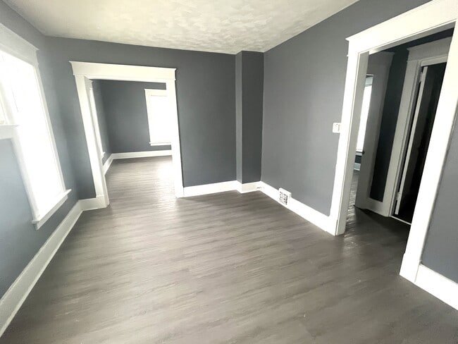 548 E 7th St, Unit 548