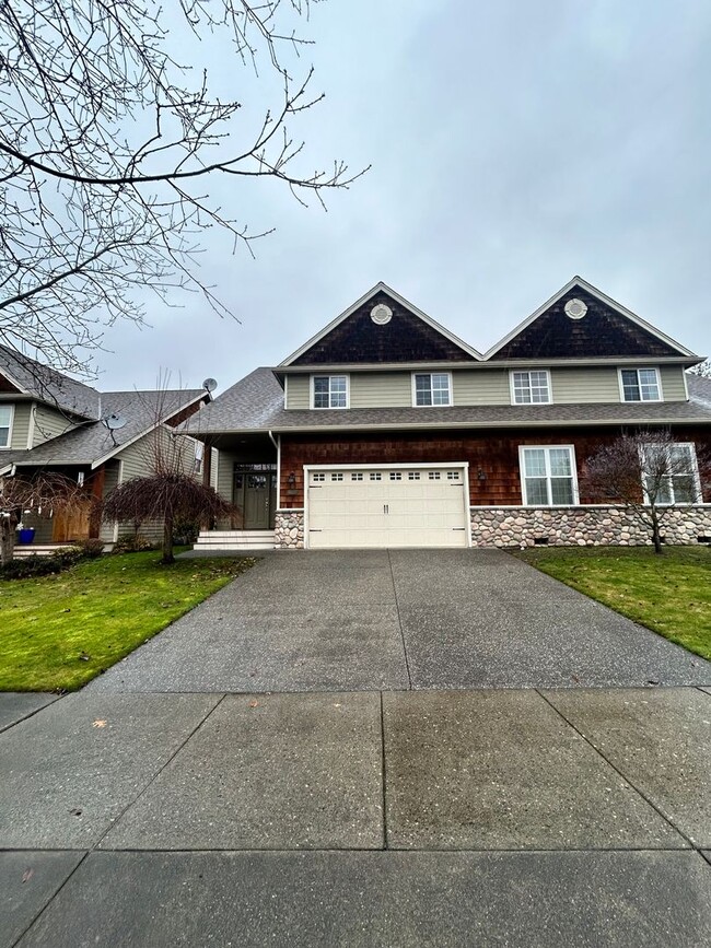 1417 Foxtail St in Lynden, WA - Building Photo - Building Photo