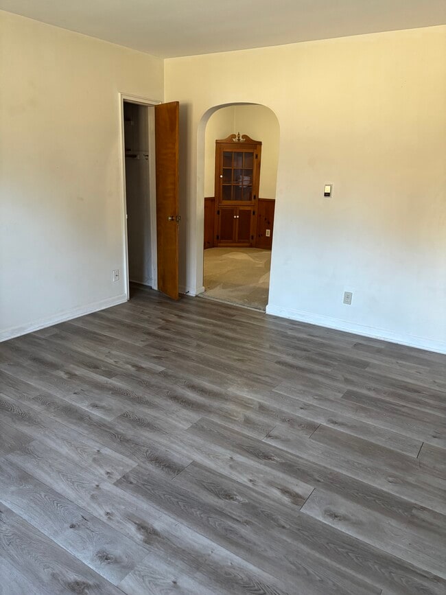 1119 Amsterdam Rd, Unit Park hills 1 bedroom in Park Hills, KY - Foto de edificio - Building Photo