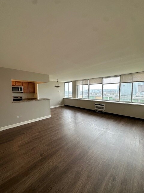1626 N Prospect Ave in Milwaukee, WI - Building Photo