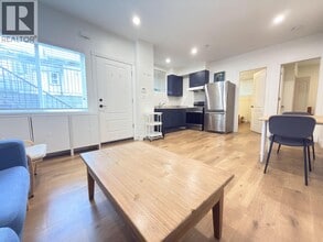 2885 W 35th Ave in Vancouver, BC - Building Photo - Building Photo