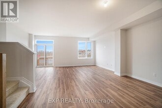 74 Richelieu St in Russell, ON - Building Photo - Building Photo