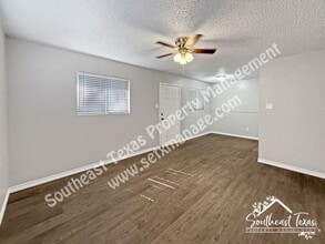 427 Pinchback Rd in Beaumont, TX - Building Photo - Building Photo