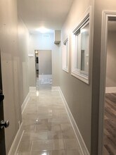 19 Tyndall Av in Toronto, ON - Building Photo - Building Photo