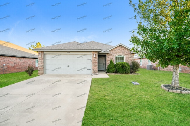 property at 13056 E 133rd St N