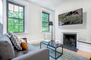 30 Revere St in Boston, MA - Building Photo