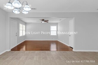 5408 Mallory Dr in Haltom City, TX - Building Photo - Building Photo