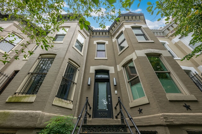 property at 1508 R St NW