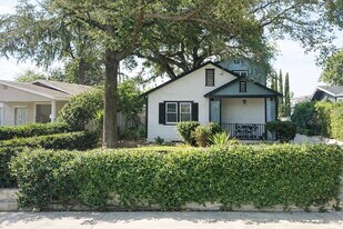 1255 Sunset Ave in Pasadena, CA - Building Photo