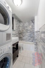 230 E 32nd St, Unit 1A in New York, NY - Building Photo - Building Photo