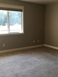 1366 Oak Ridge Dr photo'