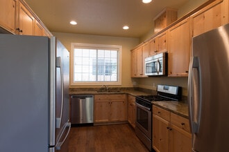 508 NW 17th St in Corvallis, OR - Building Photo - Building Photo