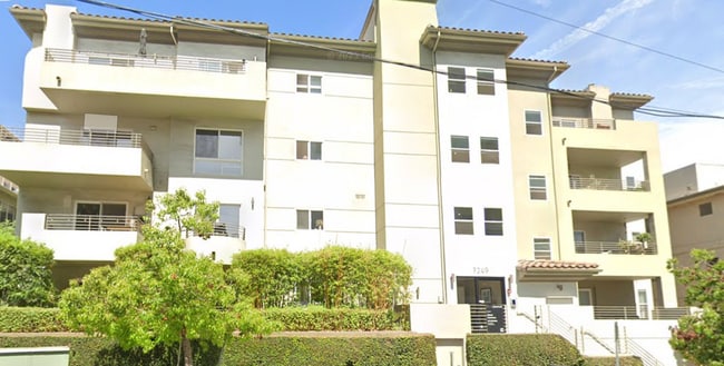 property at 7249 Franklin Ave