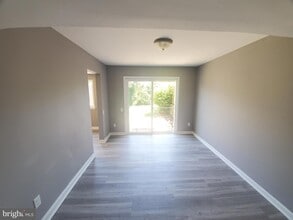 19349 Keymar Way in Gaithersburg, MD - Building Photo - Building Photo