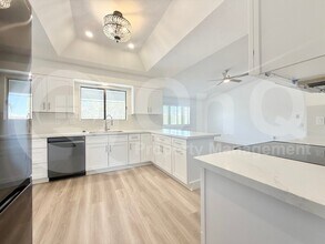12810 W Blue Bonnet Dr in Sun City West, AZ - Building Photo - Building Photo