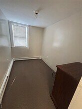 84 Albany St in Poughkeepsie, NY - Building Photo - Building Photo