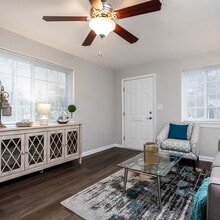 The Flats at Marlowe in Charlotte, NC - Foto de edificio - Building Photo