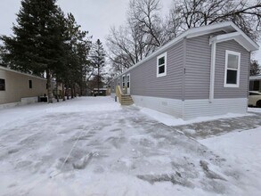 51 Viking Terrace in Northfield, MN - Building Photo - Building Photo