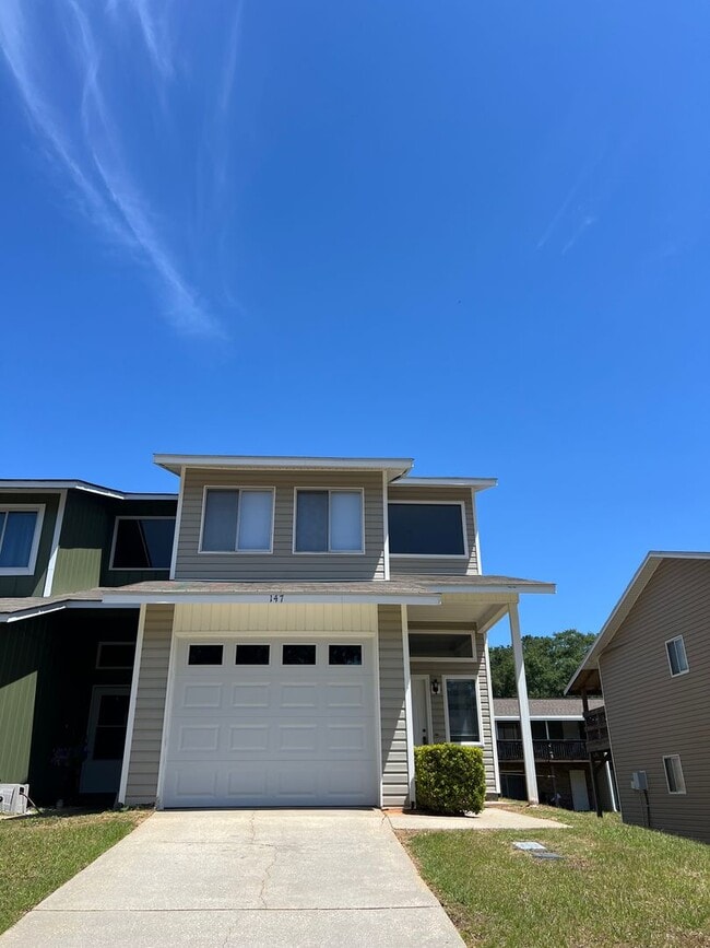 property at 147 Woodfield Pl