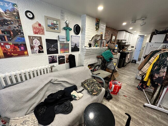 42 Anderson St photo'